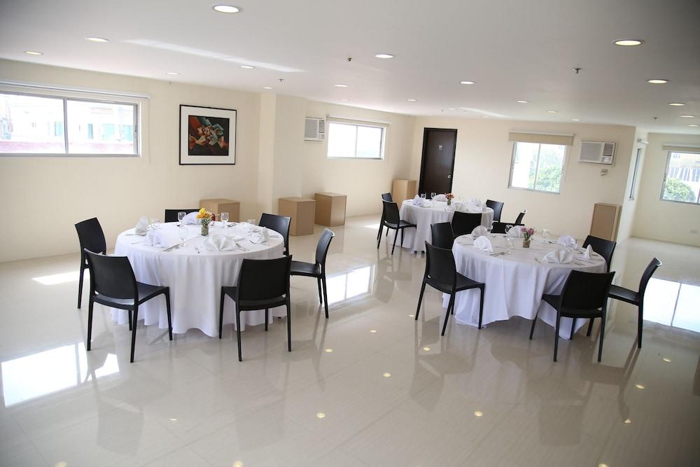 Nichols Airport Hotel Paranaque City Extérieur photo