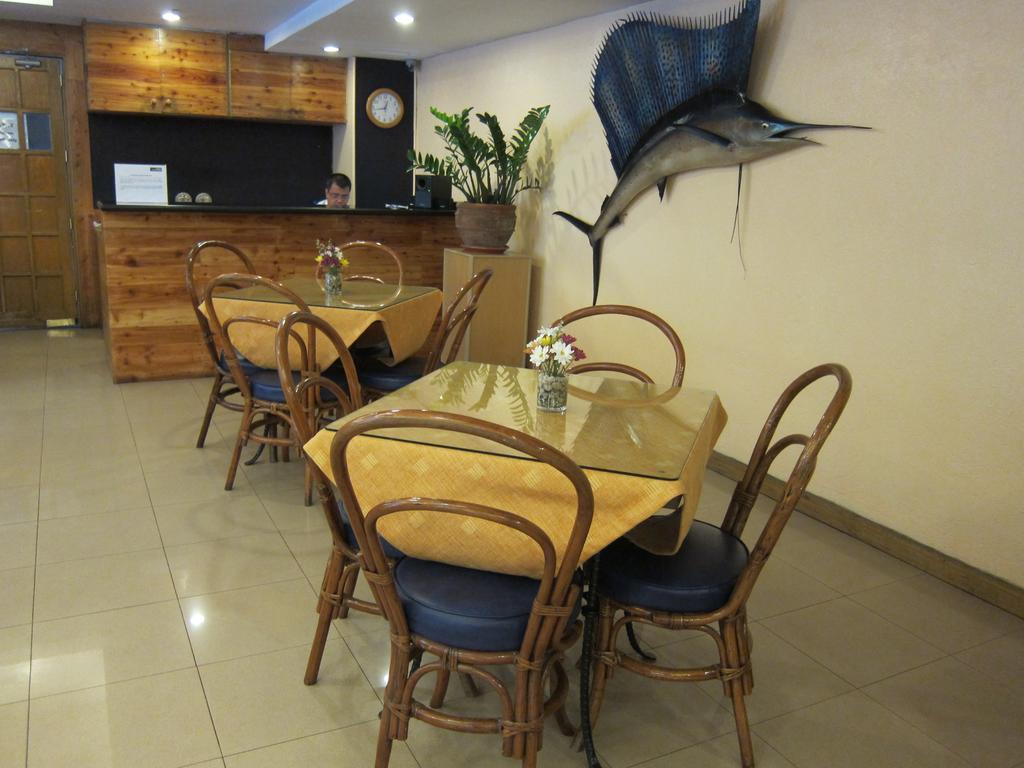 Nichols Airport Hotel Paranaque City Extérieur photo