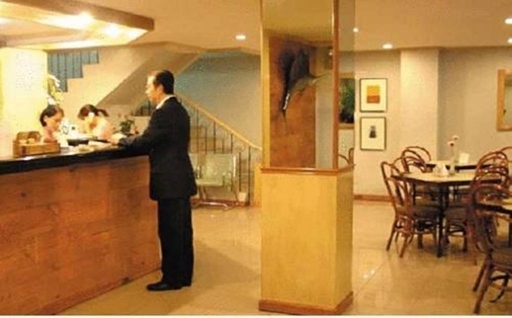 Nichols Airport Hotel Paranaque City Extérieur photo